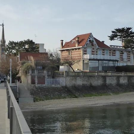 아파트 21 Rue Thomas Illyriscus