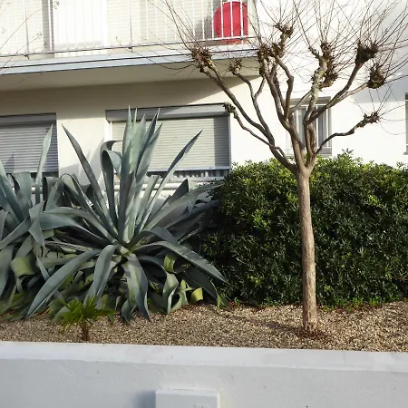 21 Rue Thomas Illyriscus * Arcachon